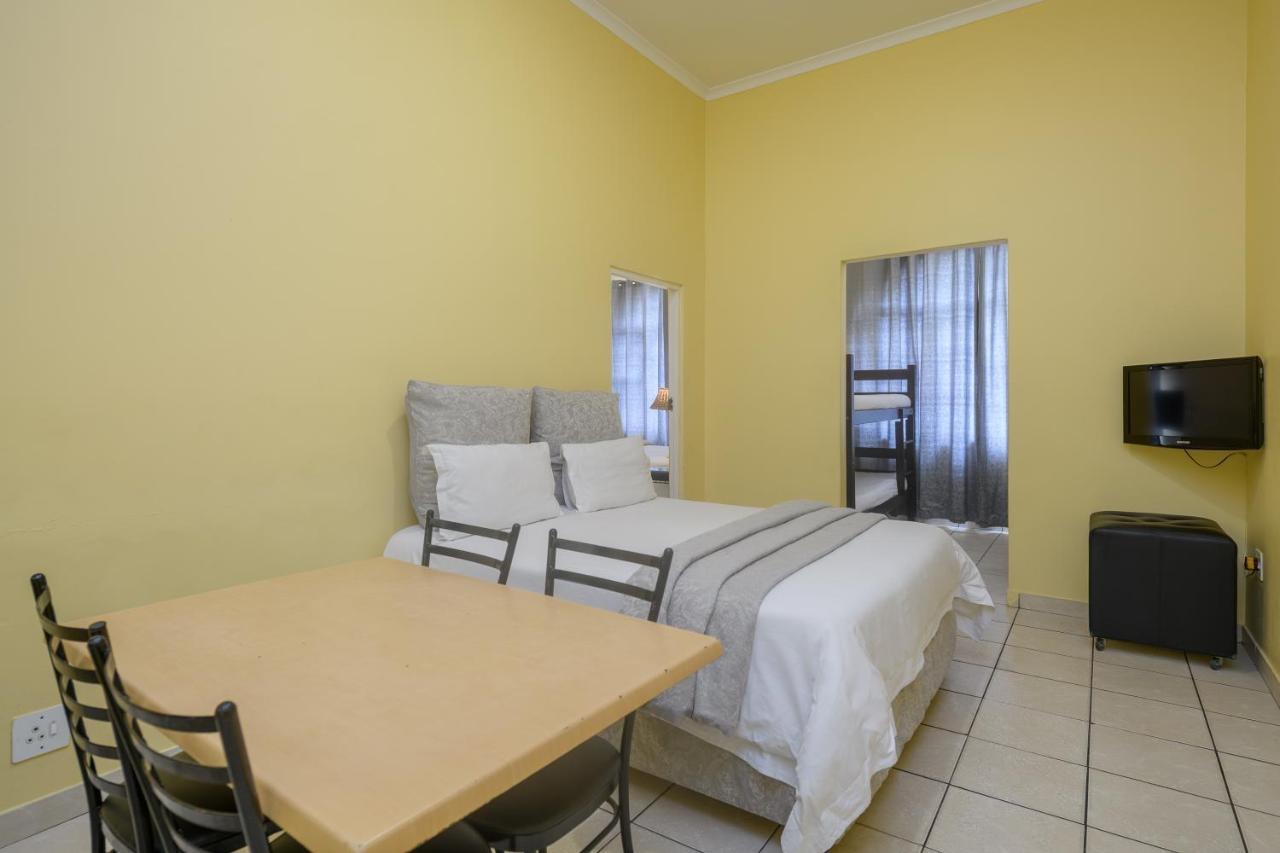Ushaka Holiday Apartments Durban Exterior photo
