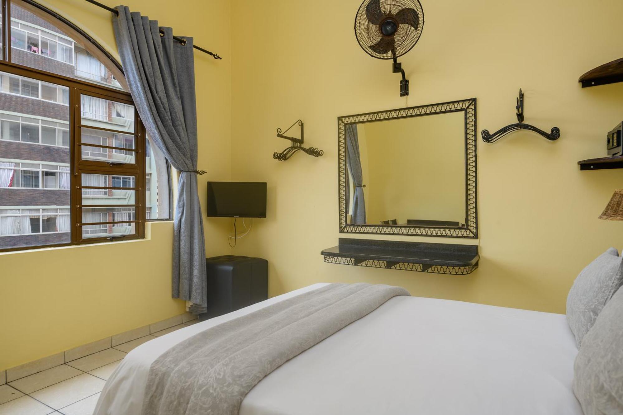 Ushaka Holiday Apartments Durban Room photo